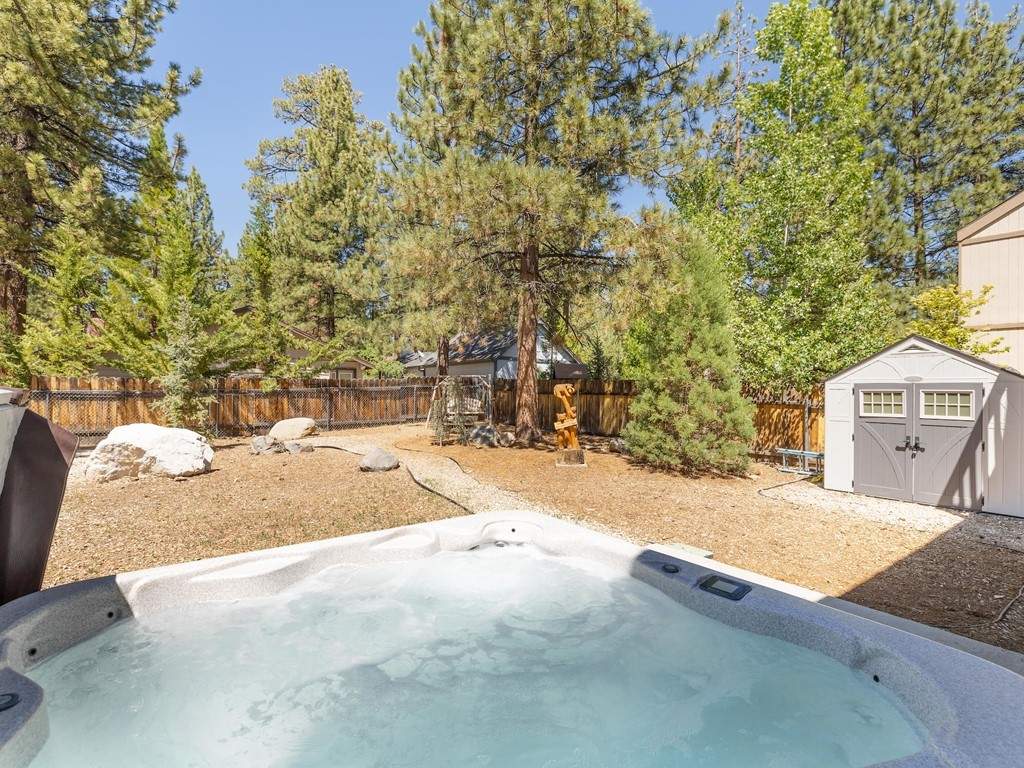 39038 Bayview Ln 39038 Bayview Ln