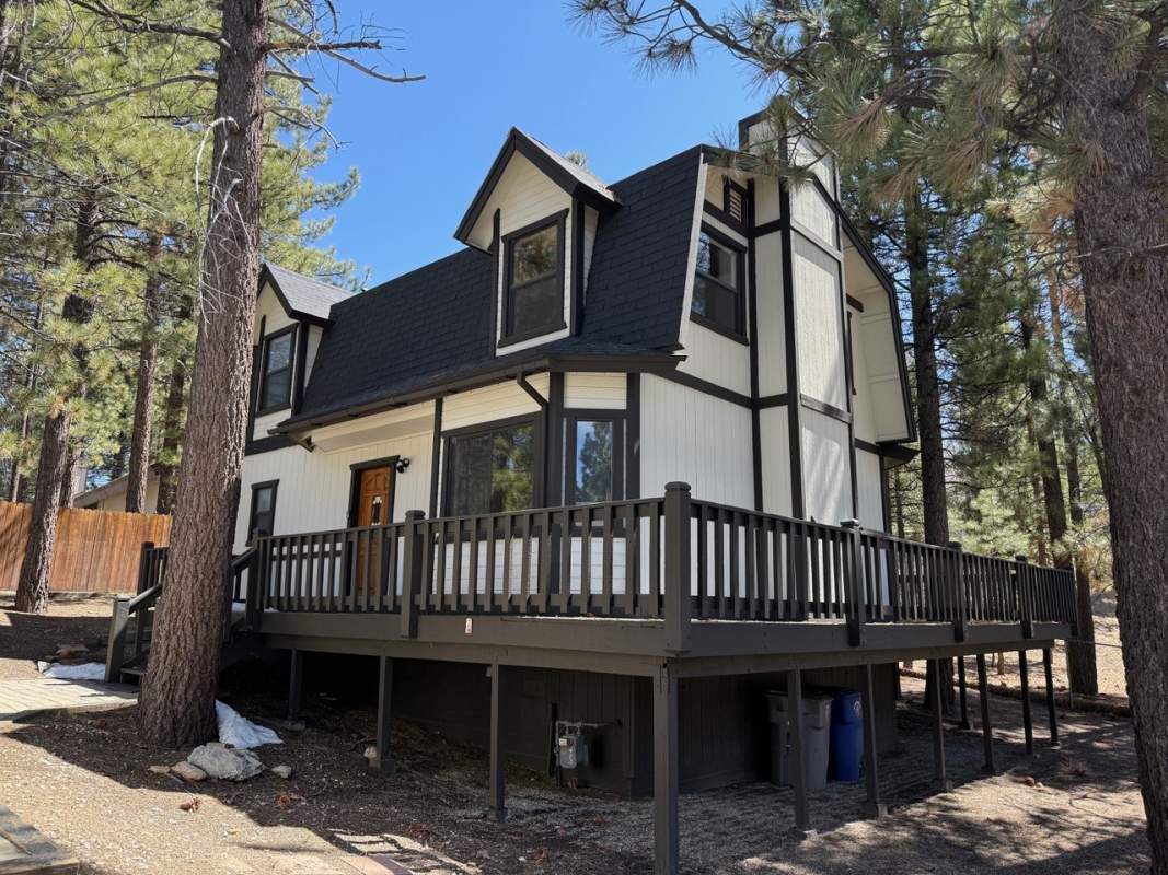 036_Exterior-Side 036_Exterior-Side