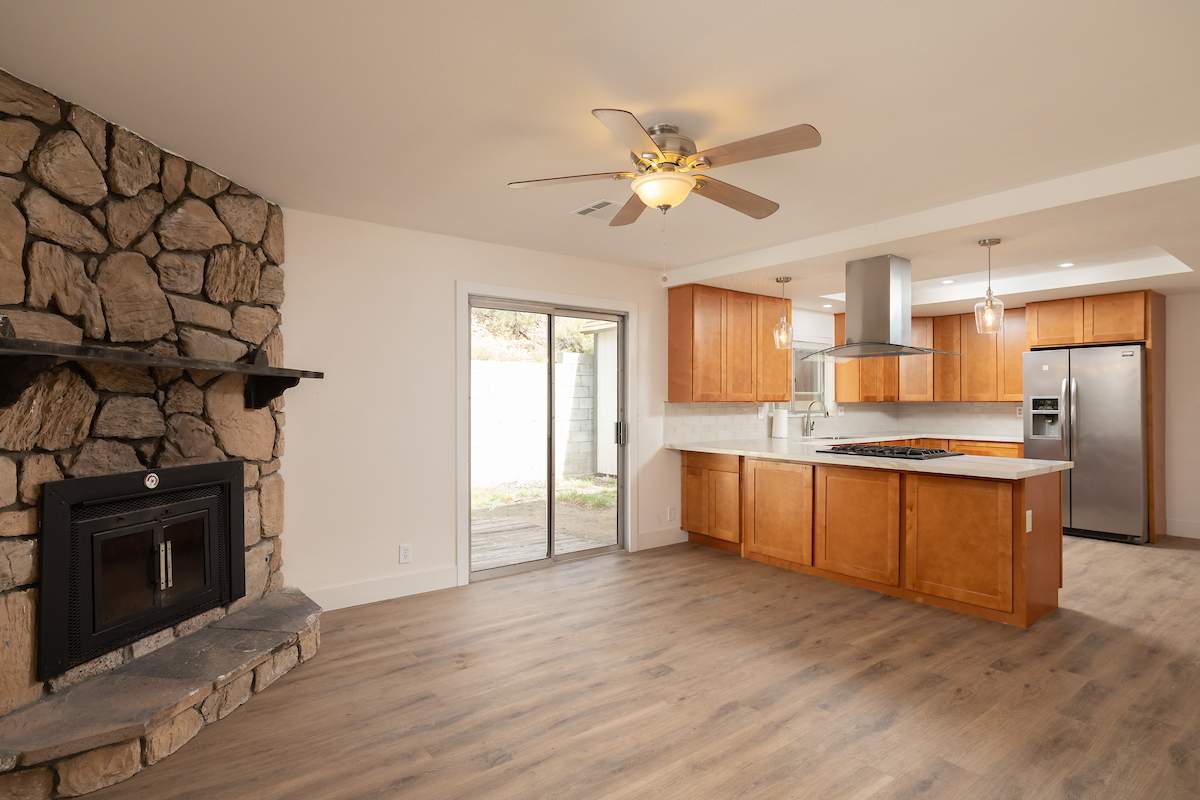 1037 Van Dusen Canyon Rd 1037 Van Dusen Canyon Rd