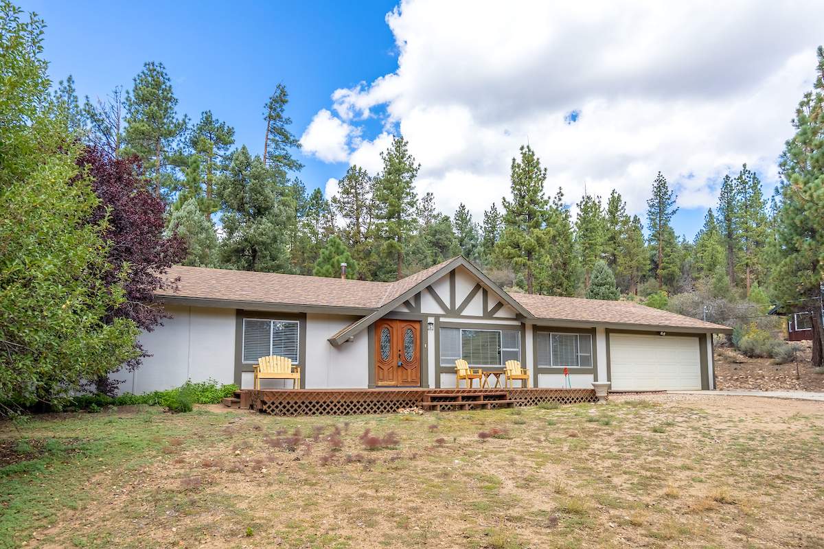 1037 Van Dusen Canyon Rd 1037 Van Dusen Canyon Rd