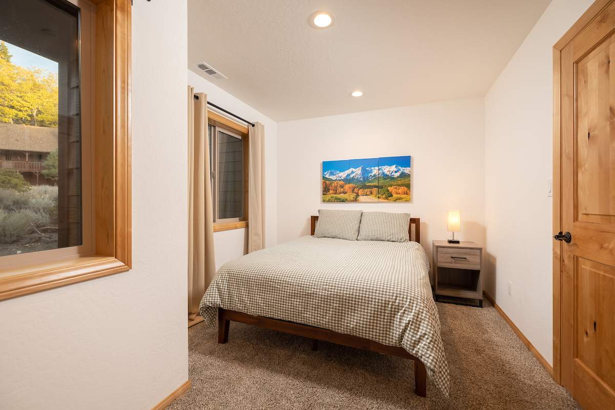 1230 Canyon Rd 1230 Canyon Rd