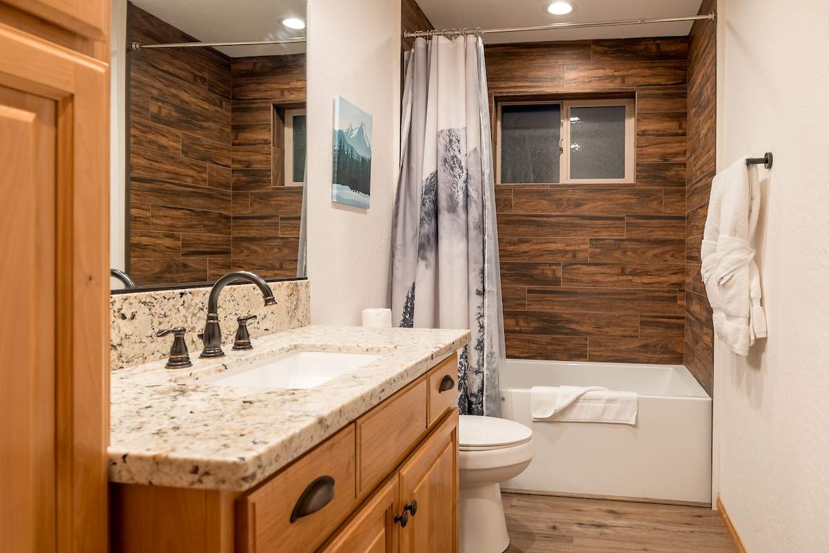 1230 Canyon Rd 1230 Canyon Rd