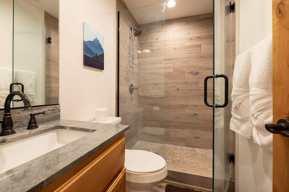 1230 Canyon Rd 1230 Canyon Rd