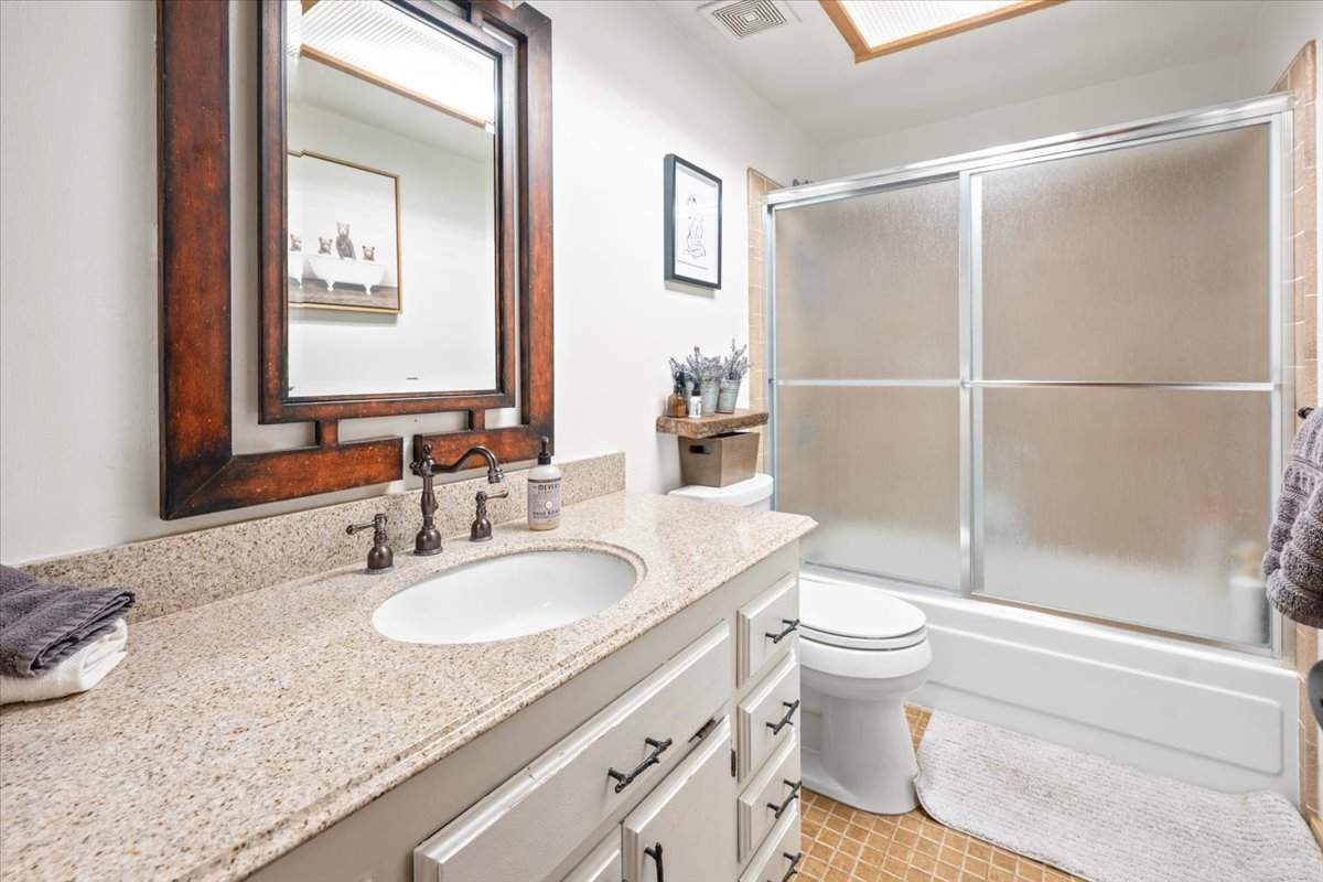 1555 Tuolumne Rd 1555 Tuolumne Rd