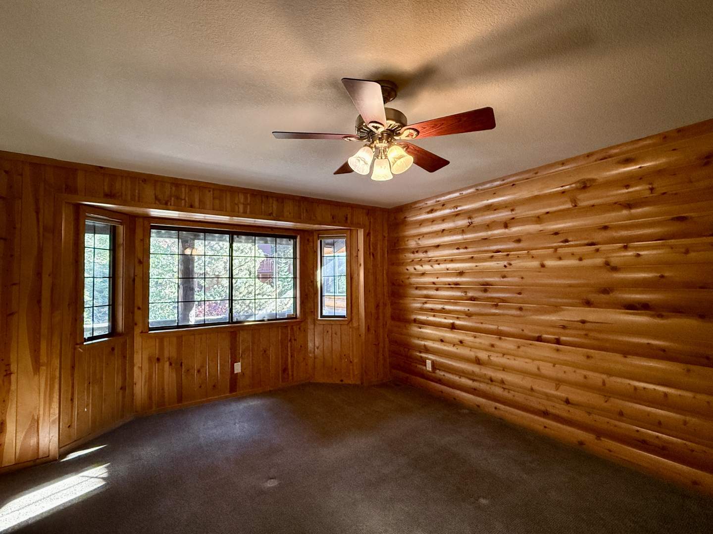 1442 Club View Dr 1442 Club View Dr