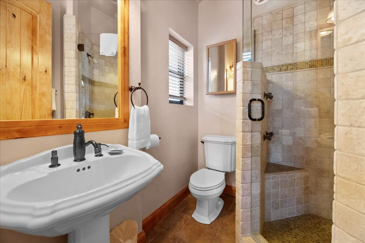 32-DSC_5010 32-DSC_5010