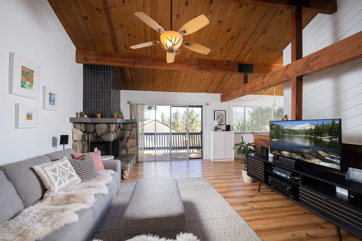 355 Mullins Dr 355 Mullins Dr