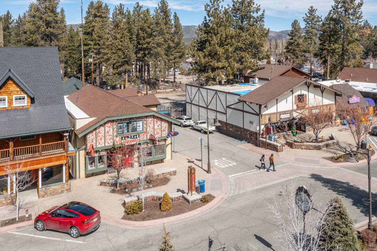 40716 Village Dr 40716 Village Dr