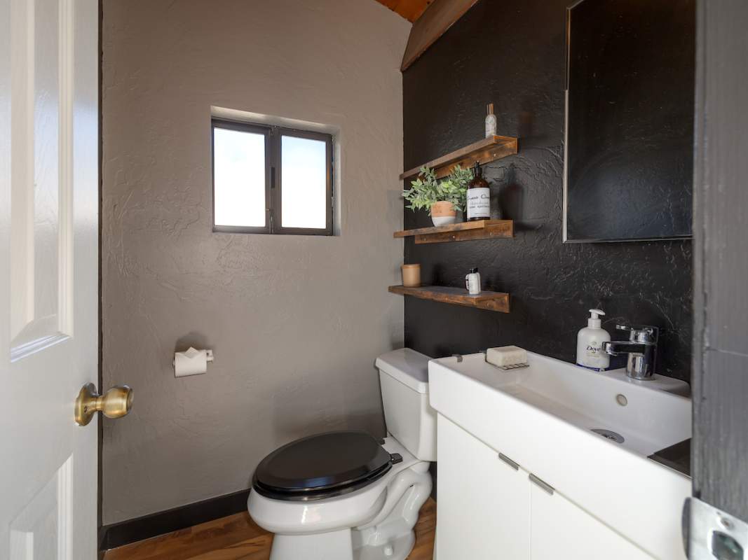 42533 Moonridge Road #4 42533 Moonridge Road #4