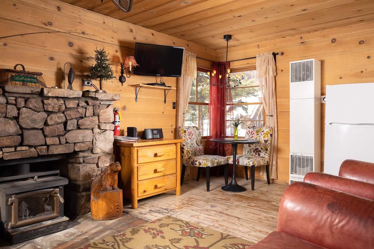 42770 Conifer Dr 42770 Conifer Dr