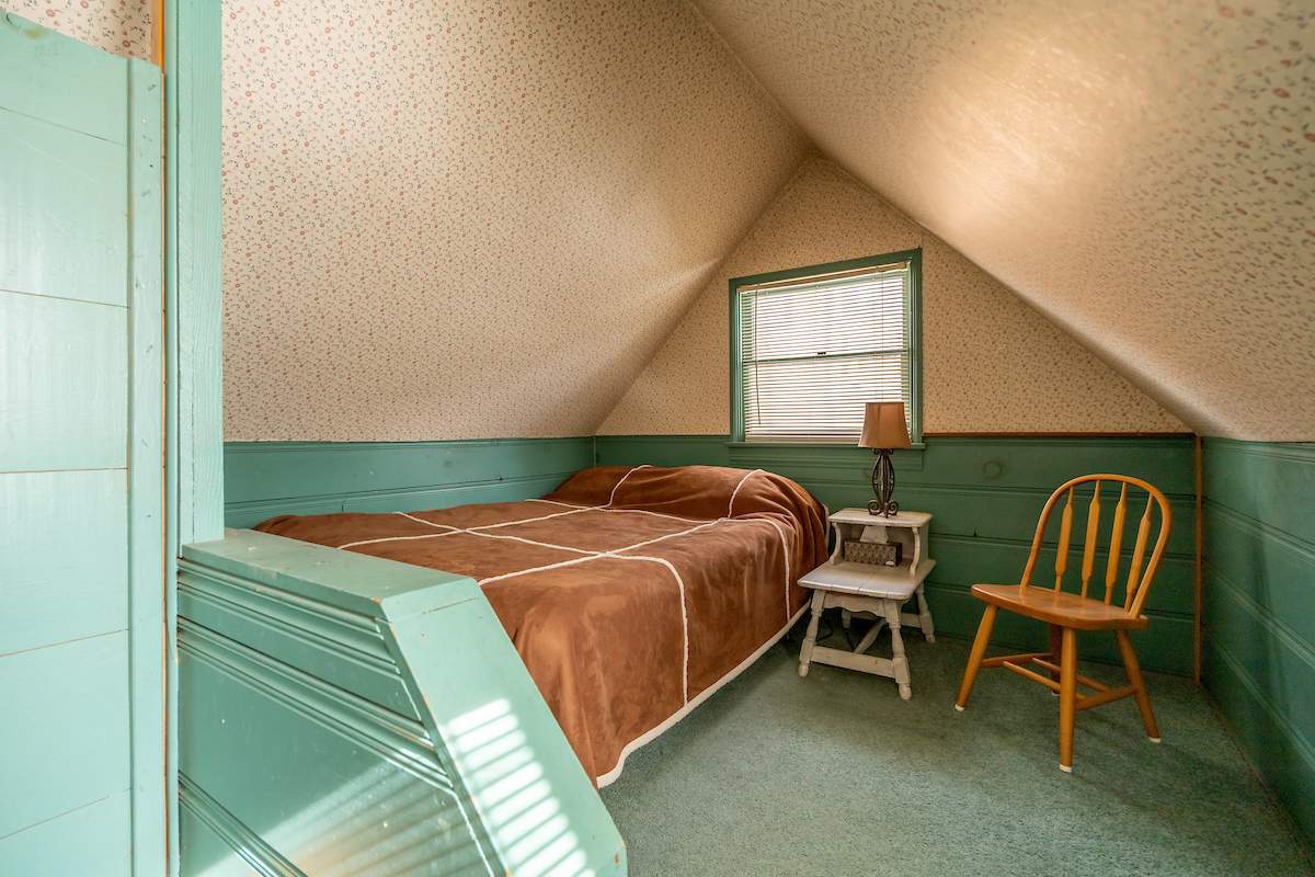 42770 Conifer Dr 42770 Conifer Dr