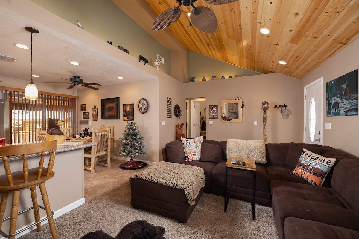 825 Sugarloaf Blvd 825 Sugarloaf Blvd