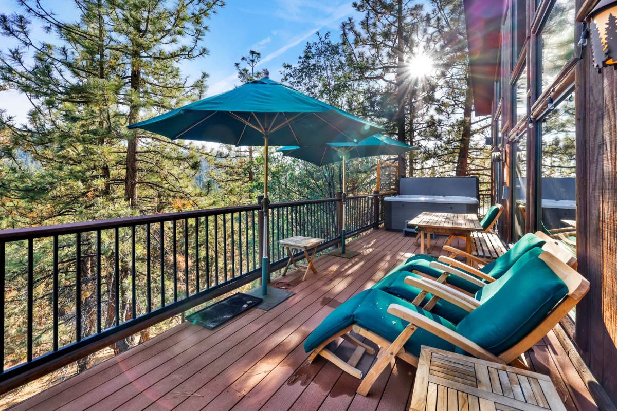 850 Menlo Dr 850 Menlo Dr