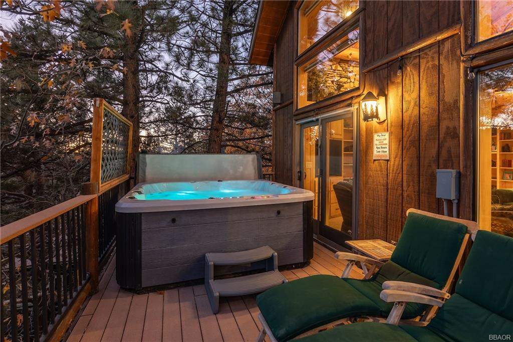 850 Menlo Dr 850 Menlo Dr