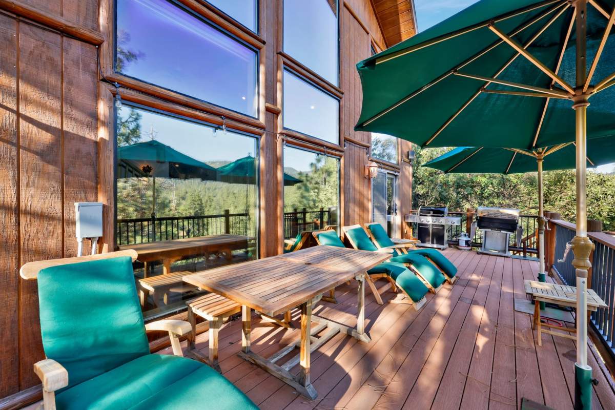 850 Menlo Dr 850 Menlo Dr