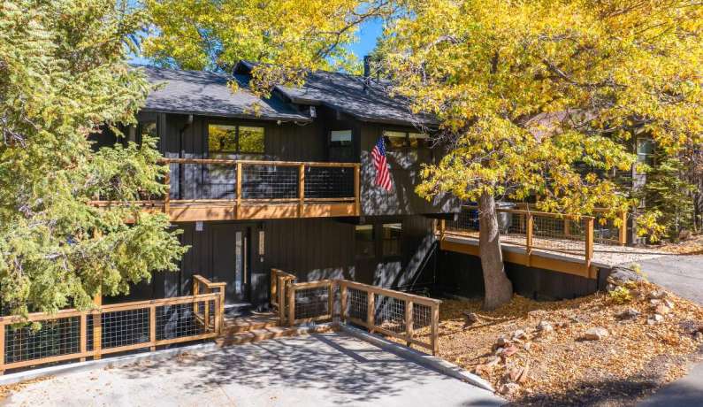 43556 Ridge Crest Drive