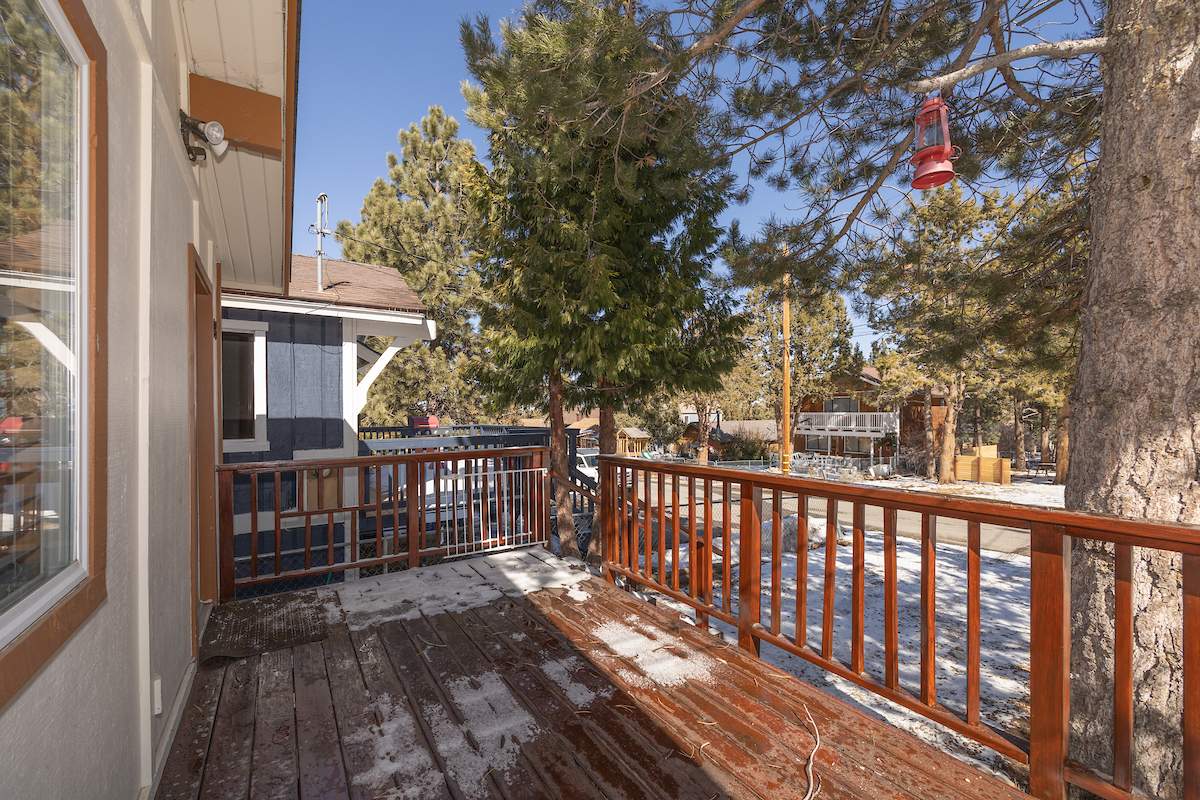 148 Spruce Ln 148 Spruce Ln