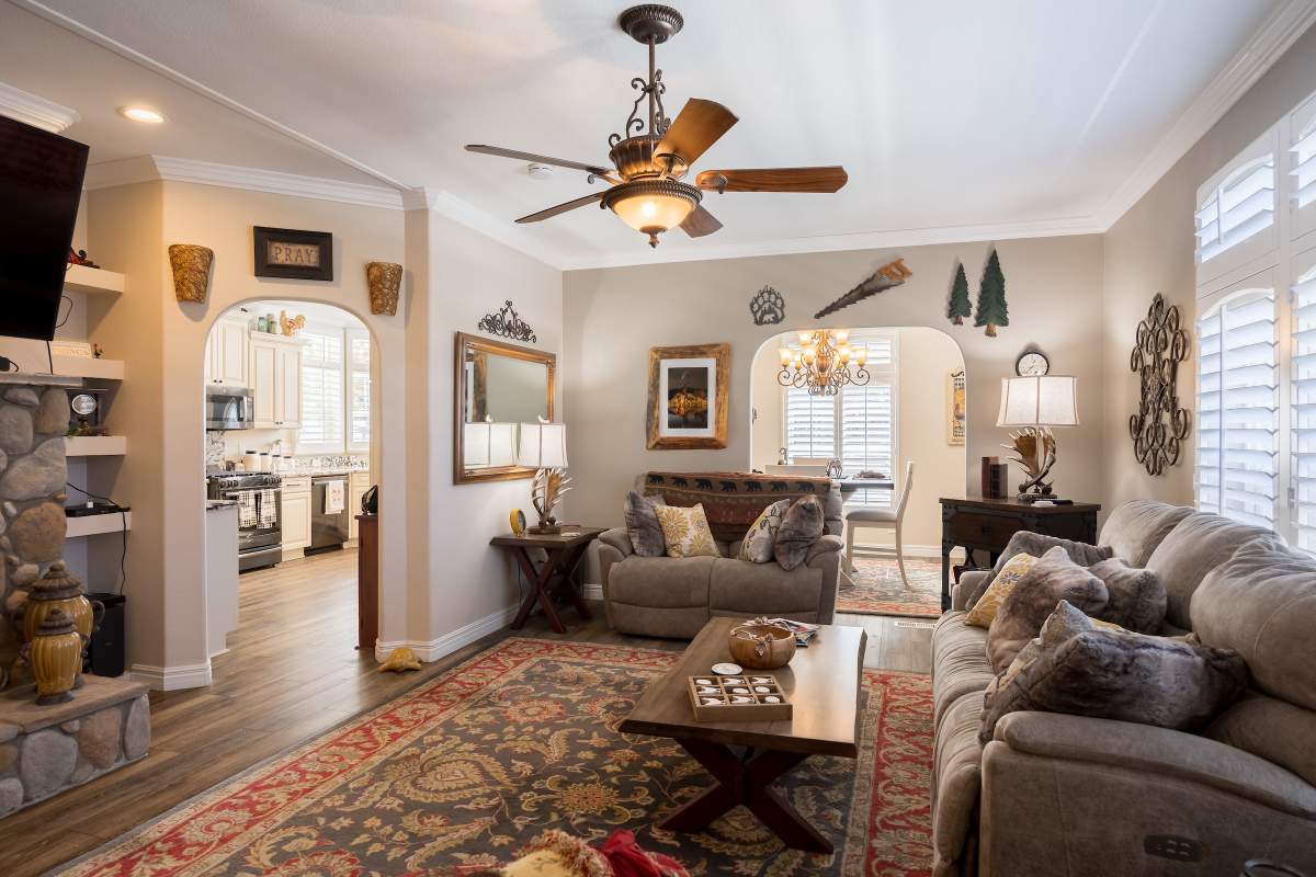 391 Montclair Drive #24 391 Montclair Drive #24