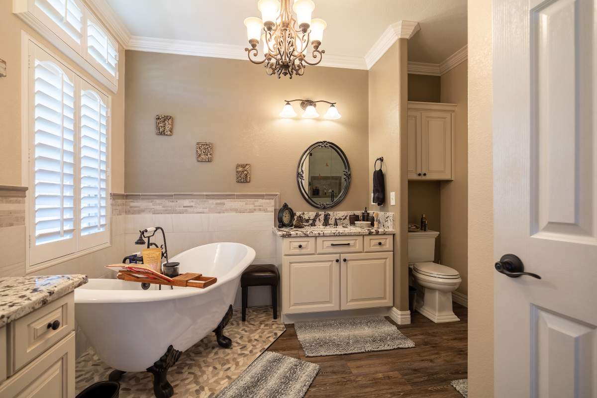 391 Montclair Drive #24 391 Montclair Drive #24