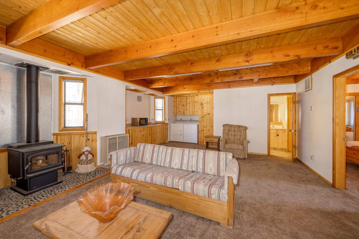 771 Woodland Dr 771 Woodland Dr