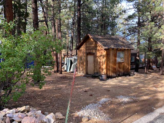 681 Maple Ln 681 Maple Ln