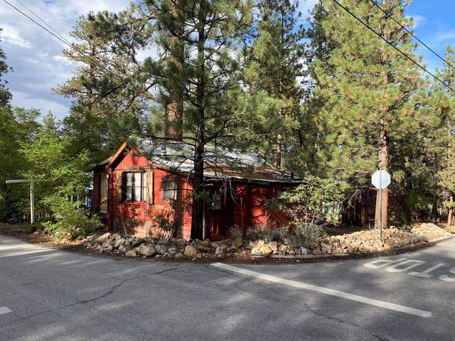 681 Maple Ln 681 Maple Ln