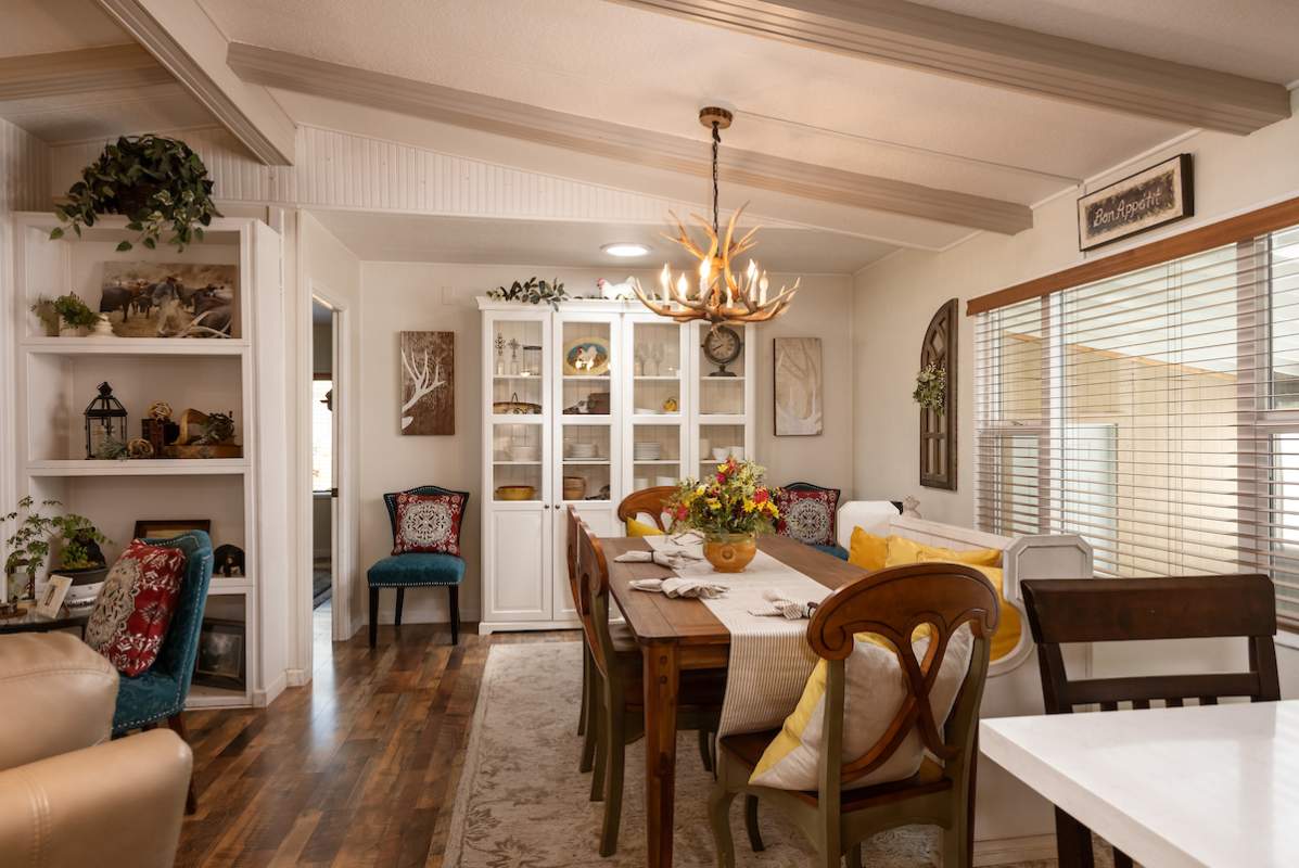 391 Montclair Dr #165 391 Montclair Dr #165