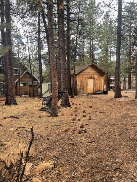 681 Maple Ln 681 Maple Ln