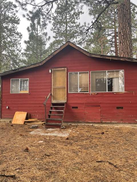 681 Maple Ln 681 Maple Ln