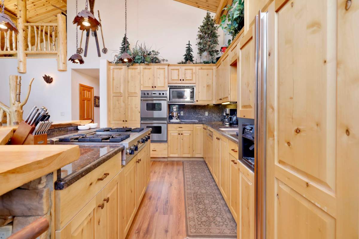 850 Menlo Dr 850 Menlo Dr