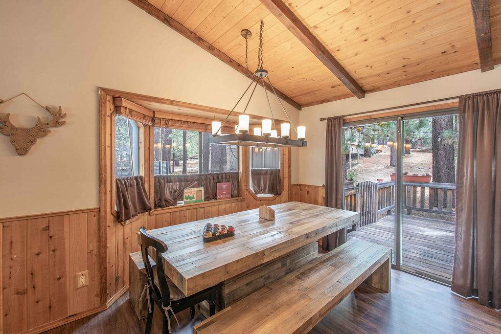 42401 Avalon Rd 42401 Avalon Rd